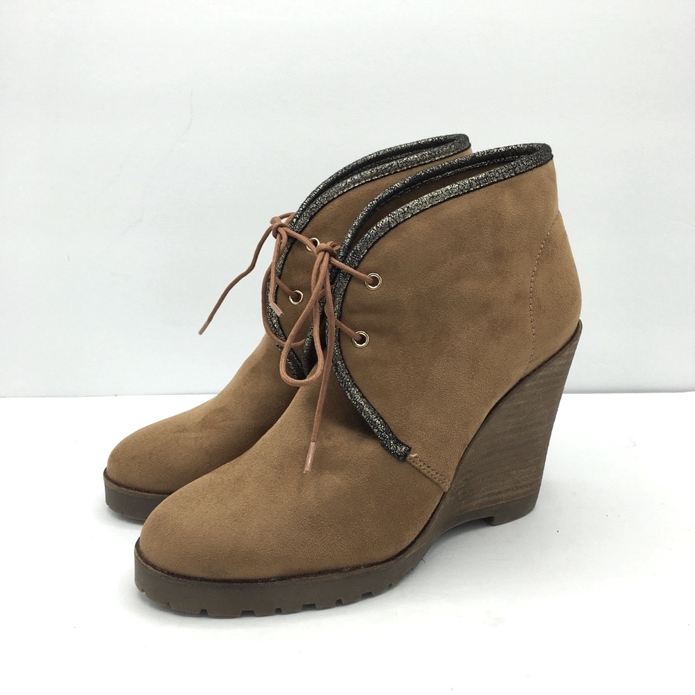 Vanessa Wu Anthropologie Women’s Size 38/8 Wedge Tan Booties Fall Casual Work